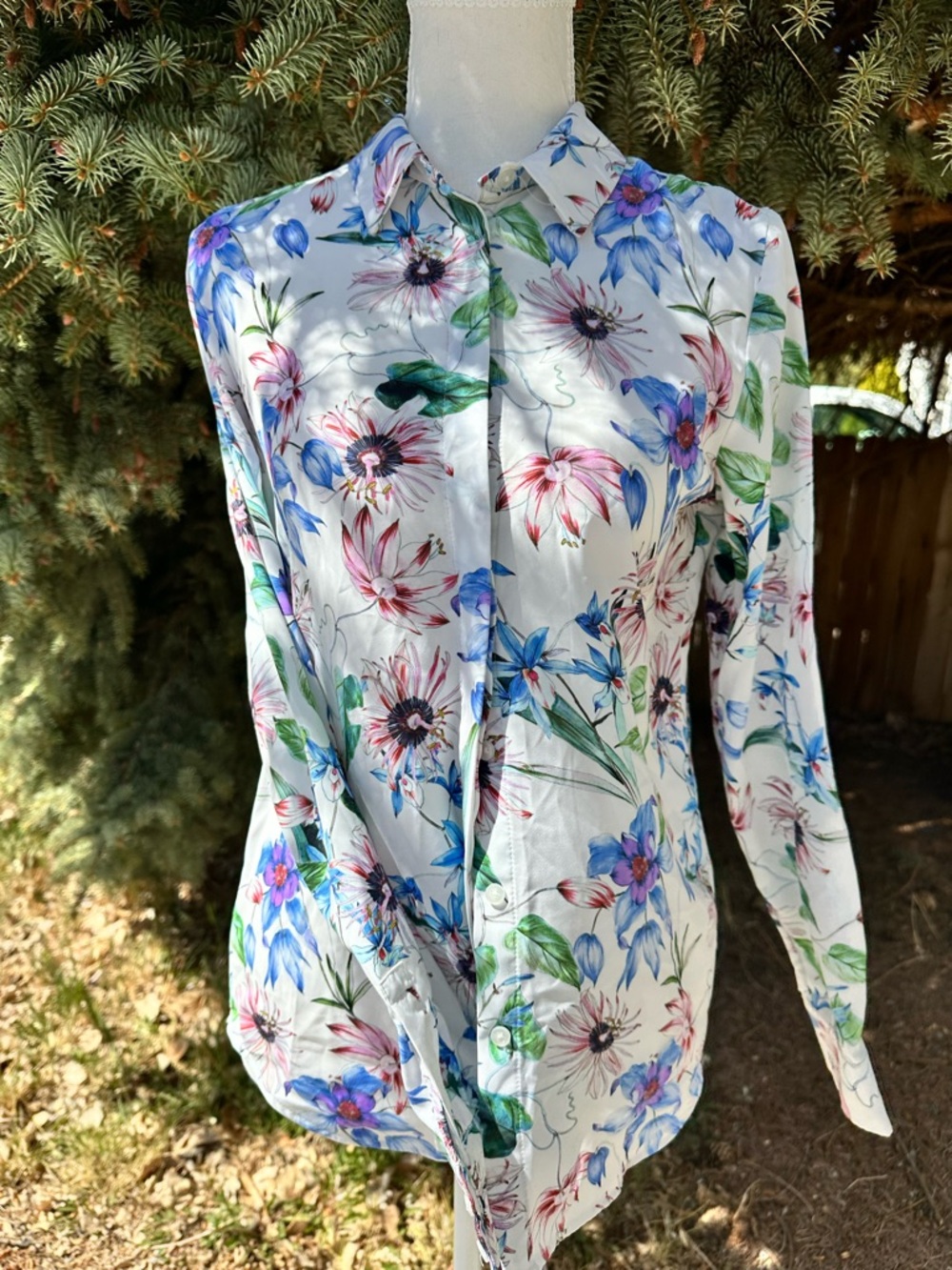 H&M White Floral Button-Down Blouse with Multicolor Bloom Print